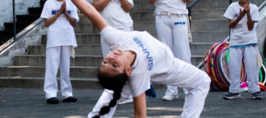 Capoeira para niñxs y adolescentes