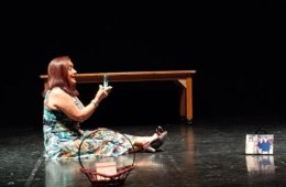 Autobiografía escénica para la memoria: teatro y narrativa