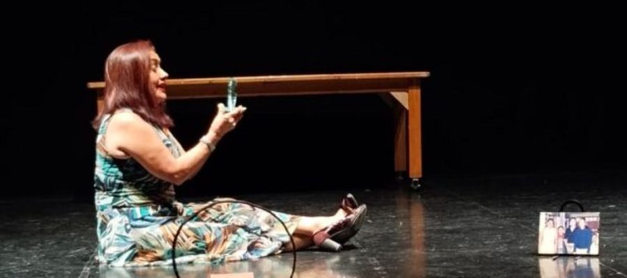 Autobiografía escénica para la memoria: teatro y narrativa