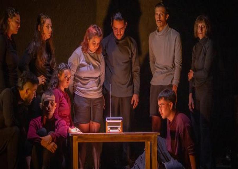 Imagen muestra de la actividad Iré al teatro para arrojarme bajo los caballos