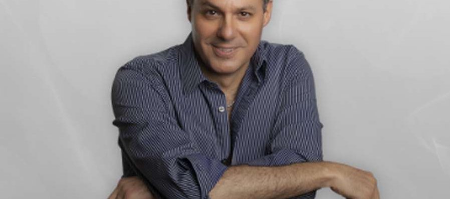 Jose Joel con la Musica en la Sangre