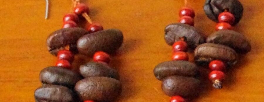 Joyería Barroca con Semillas