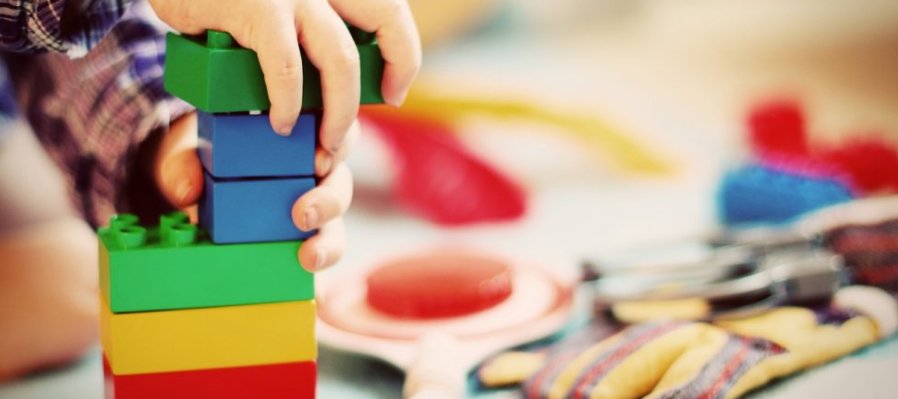 Trueque infantil de juguetes