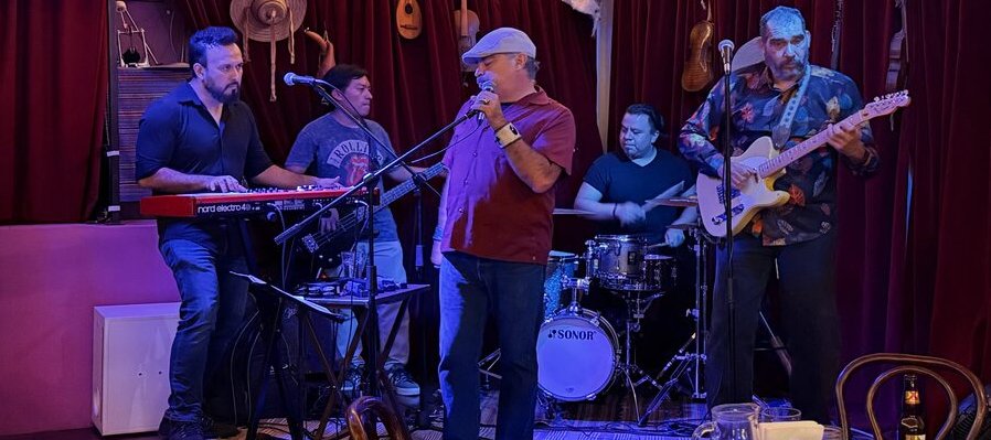 La Mezcalera Blues Band