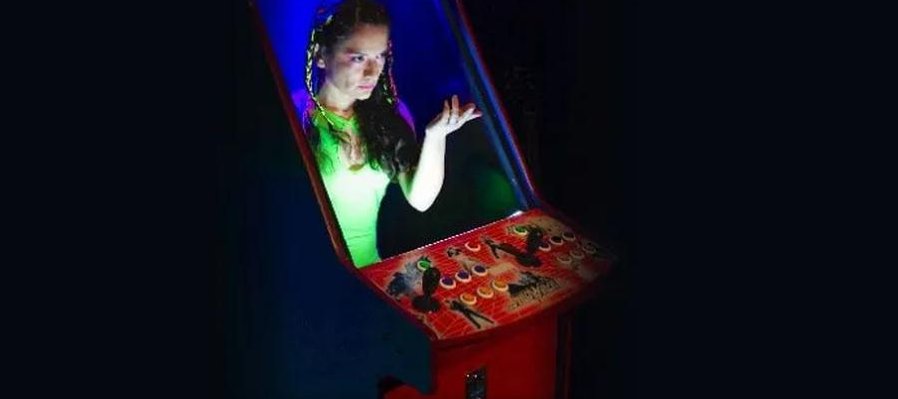 Dios juega videojuegos y yo soy su puto Mario Bro$