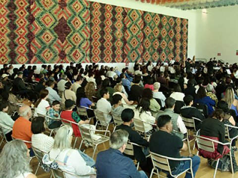 “Vida, muerte y renovación”, tradiciones del mundo