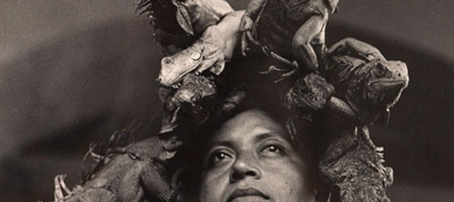 Metáforas Visuales: Mujeres en México y los Mundos Surrealistas.