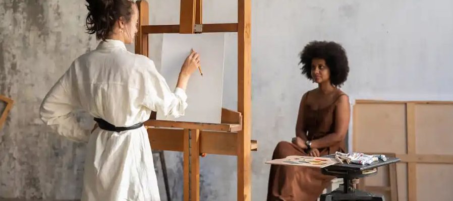 Clase Magistral de dibujo con modelo en vivo