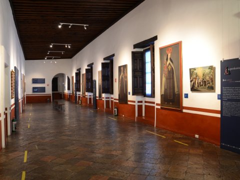 Monjas Coronadas