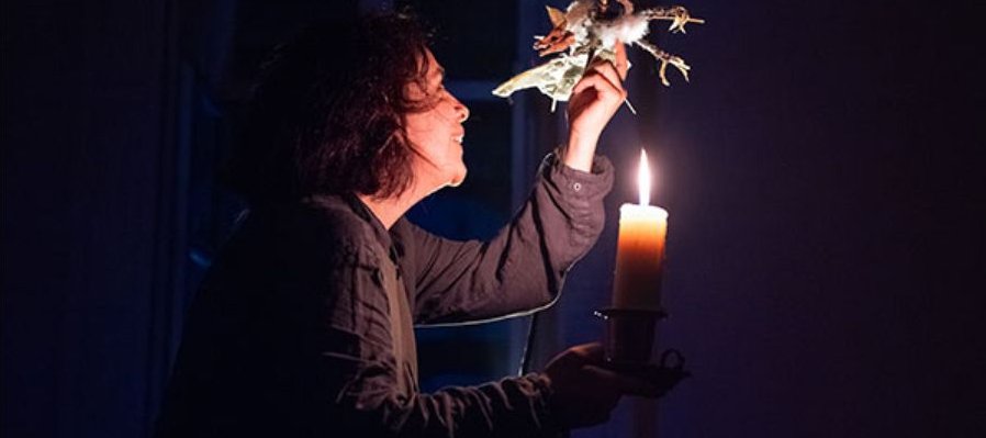 Las fiestas del pueblo murciélago