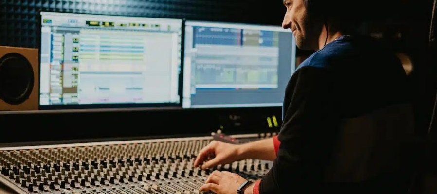 Música original y diseño sonoro para las artes escénicas