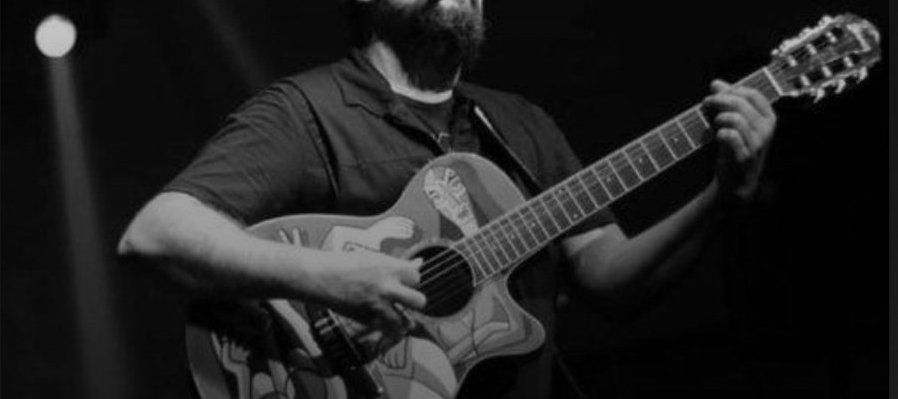Nicho Hinojosa