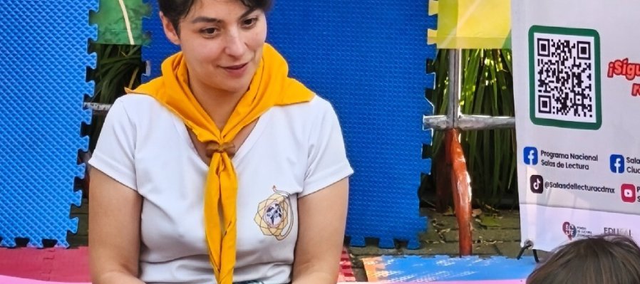 Esmeraldas bajo la luna