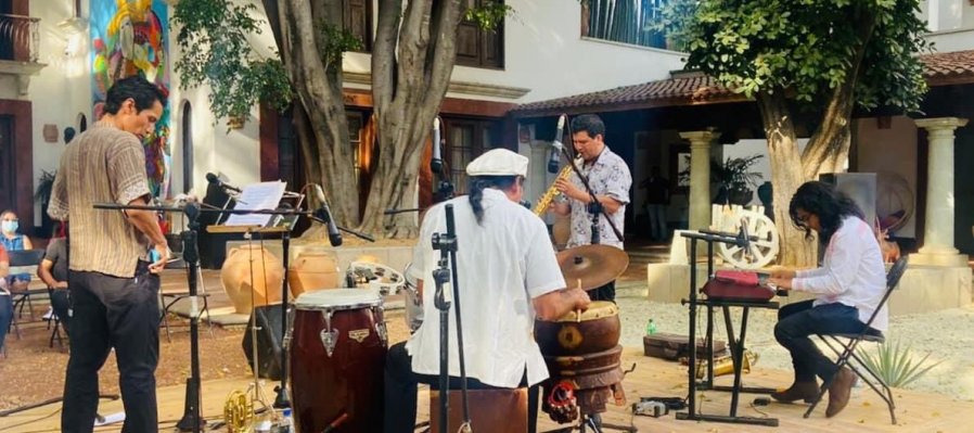 Nunduva Yaa Ensamble - El jazz de los mixtecos