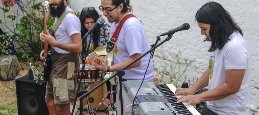 Papalote ando, un viaje cósmico