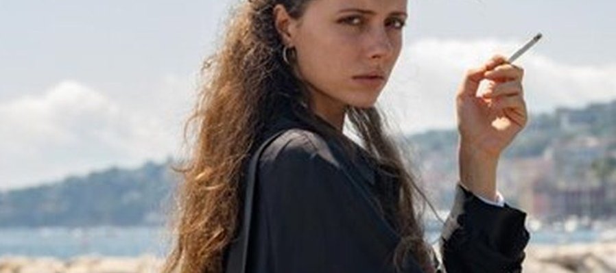 Parthenope: los amores de Nápoles