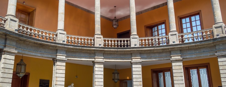 Entre columnas, amores y tabaco: los secretos del Museo Nacional de San Carlos. Ciudad de México.