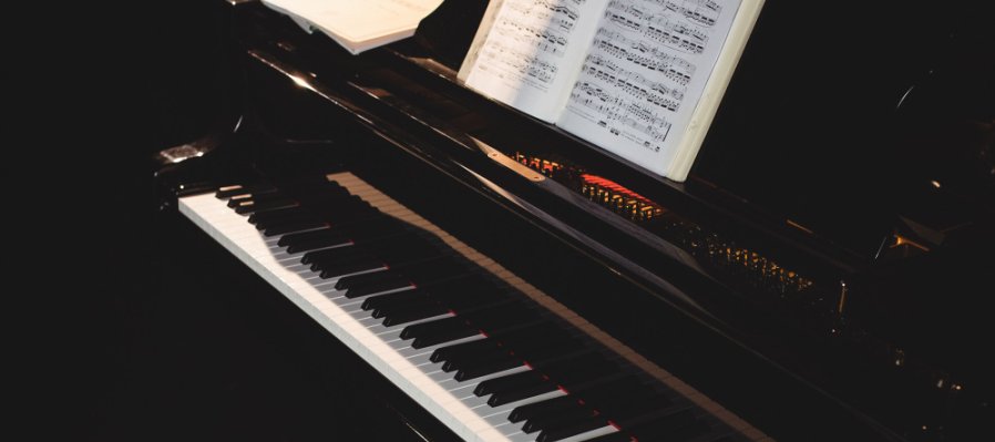 Piano y voz