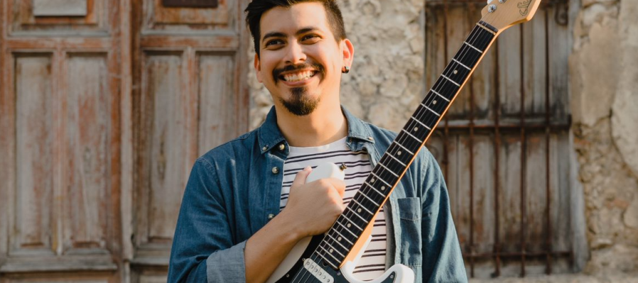 Sergio Aguilar - La vida es un bucle