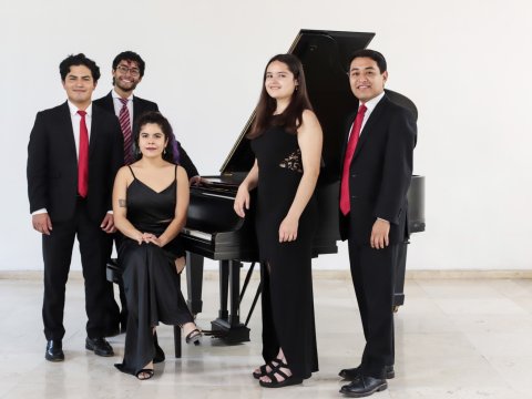 Ensamble de pianos de la OECCh