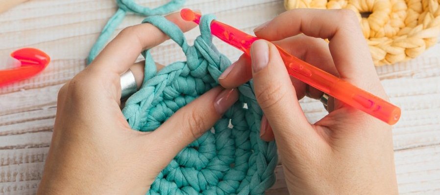 Arte en telar y crochet