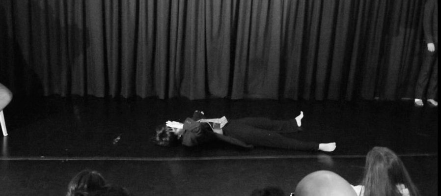 Introducción al teatro espontáneo: Improvisación a partir de historias para el trabajo comunitario
