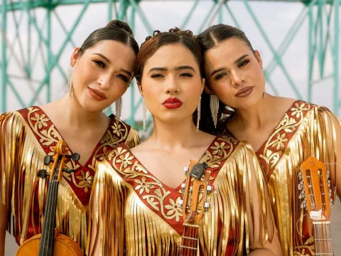 Trío Mujeres Tamaulipecas: Canto a mi Huasteca