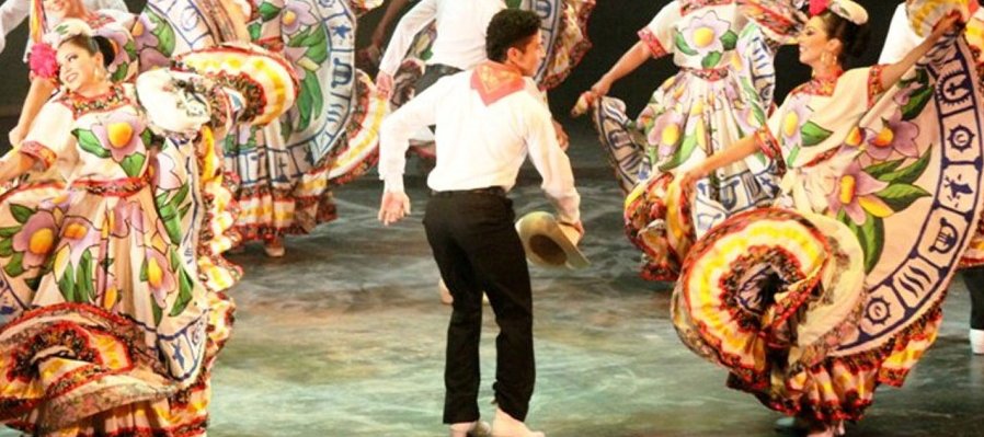Aguascalientes: Amor al ritmo de nuestro color