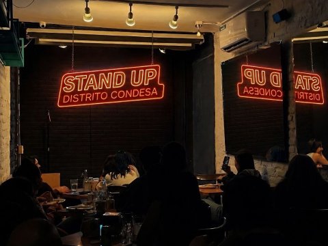 Stand up Distrito Condesa