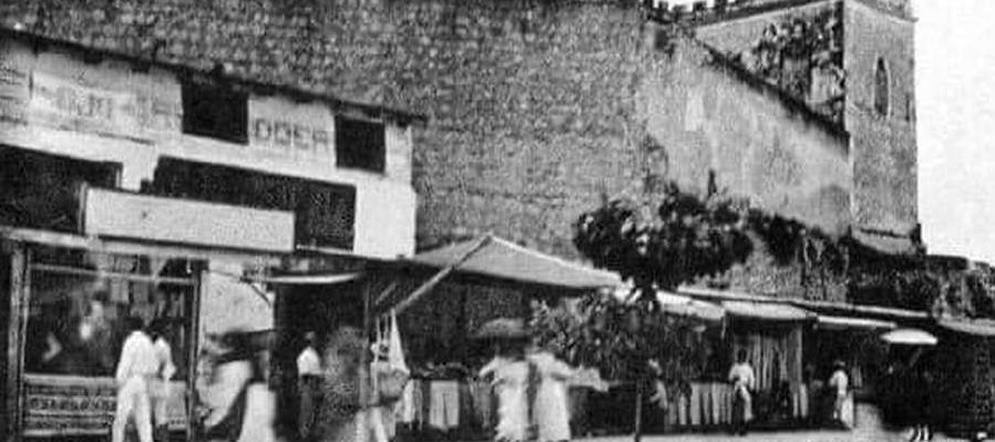 Vida y costumbres: El mercado Lucas de Gálvez y sus alrededores