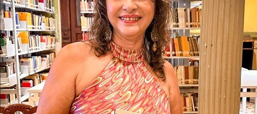 Vidas literarias: Aída López Sosa