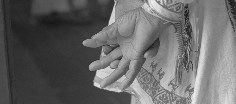 Presentación editorial. Mariana Yampolsky: el gesto de fotografiar