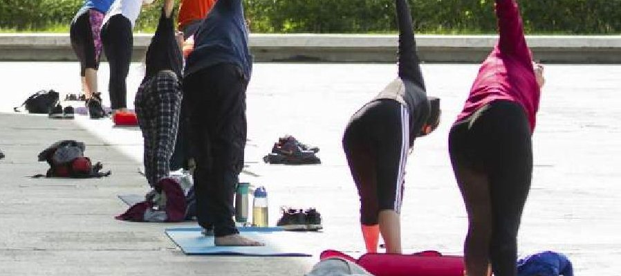 Yoga dominical: abril