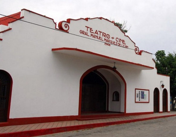 Teatro General Manuel Márquez de León