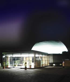 Imagen muestra del recinto Planetario Luis Enrique Erro