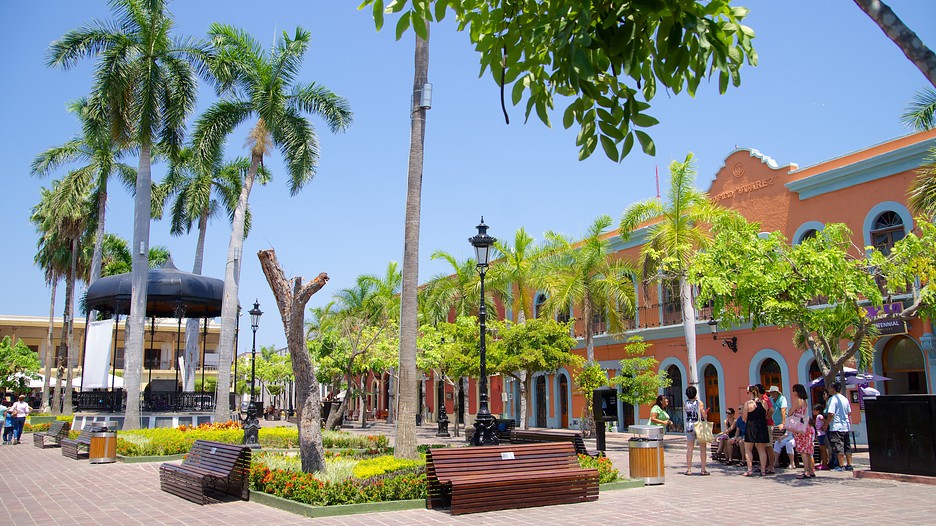 Machado Square, Sinaloa